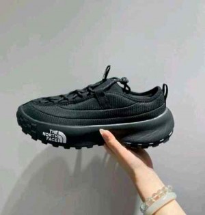 Thee North Face Mule Triple Black 2467