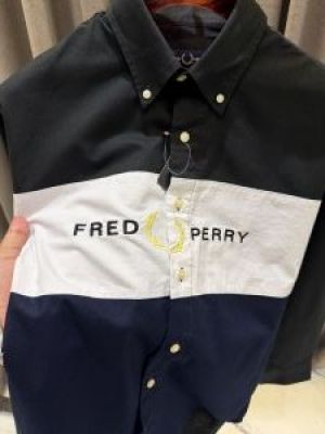 Fred Perr_y Olive With Blue Premium Shirt