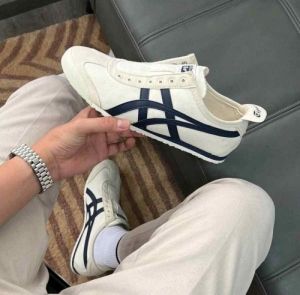 Onitsuk A Tiger Slip on 