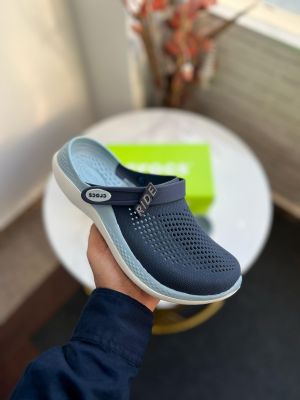 Croccs Lite Ride 360 Navy blue