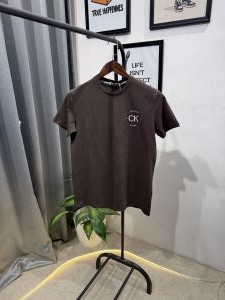 Calvin klei n imported round neck tshirt brown
