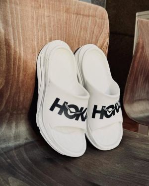 Hokaa Ora Athletic Slide Beige