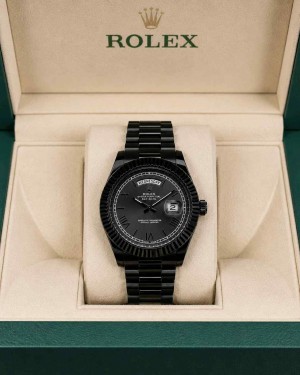 Role_x Day date All Black Face