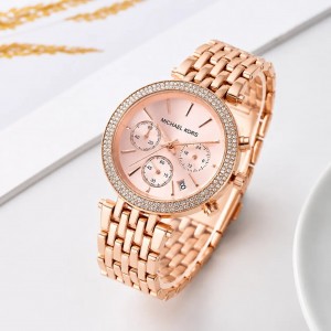 Mic Kor Darci Premium Quality Watch With LIVE VIDEO CALL FACILITY MIC0
