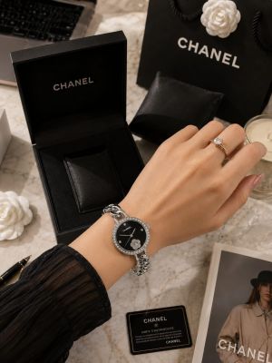Chane l women Plazzo Empire Chain Silver Black 