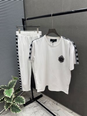 Dolc-e & Gabbana 100% Fabric LATEST STORE ARTICLE VERY PREMIUM Tracksuit 566
