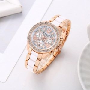 Michae l Kors blair 122