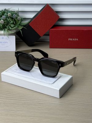Prad.a_8394_Silver_Black