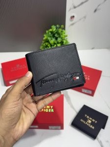 Tommy hilfige_r Th-066 black wallet with og box 