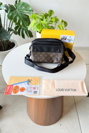 Lv Crossbody Messanger Sling Bag With Ogbox Dustbag Etc model 491 fix