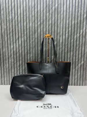 Coacchh Black North Tote With DustCover & Pouch 8203 Black