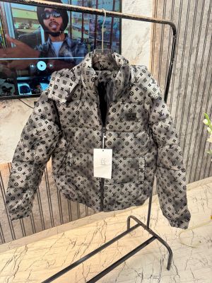 LV 100% IMPORTED FABRIC VERY PREMIUM PUFFER JACKET MR406