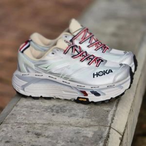 Hoka One X Moncle Mafat Speed 2