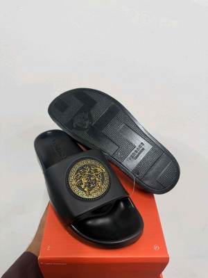 Versace Flip Flop Black Gold 464