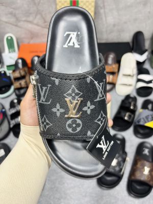 LOUIIS VUITTTON MIAMI PREMIUM BLACK