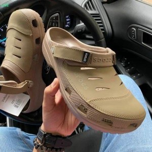 Croc Yukon Vista Clog Tan