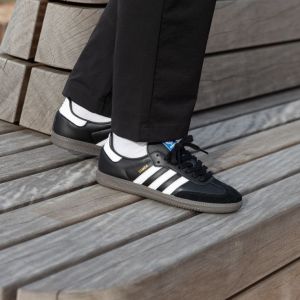 Adi_daas samba black white strap semi UA Quality with poly bag 