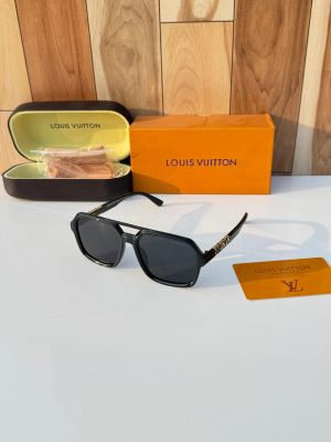 loui vuittion 2687_black_gold