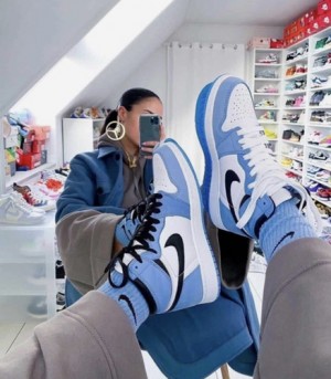 Jordan 1 high university blue
