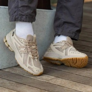 1906 Moonrock fix rate