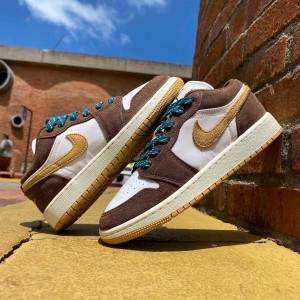 Air Jordan 1 Low Cacao Wow 2448