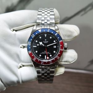 Tudo r Black Bay GMT Pepsi Bezel 255