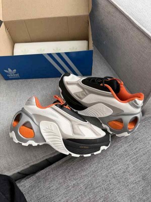 Adiidass wonder runner grey orange