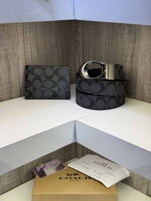 coac Reversible Belt Wallet Combo with original packing