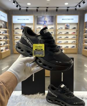 max cushioning glide step advert hands free slip ins mens sneaker fix rate