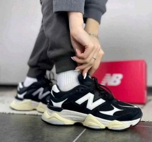 New balanccee 9060 Black White