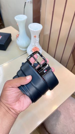 TH TOMM HILFIGER PREMIUM QUALITY IMP REVERSEABLE BELT WITH OG BOX
