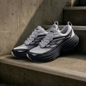 Hoka Bondi 8 Caged Stealth Tech Pack Fix