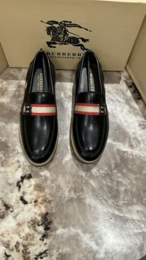 premium black loafer