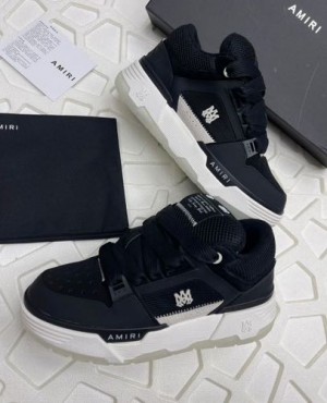 MA 2 LOW TOP BLACK