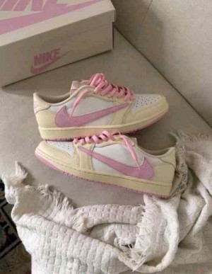 Travis Scott X Air Jordan 1 Low OG Shy Pink womens  Semi Ua fix 145