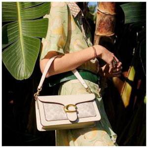 Coacch tabby 26 shoulder bag with og box