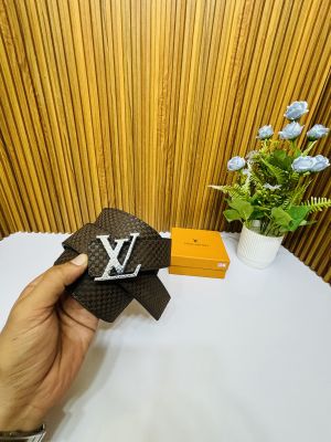 03 LV LOUIIS VUITTON SILVER PREMIUM QUALITY BELT 