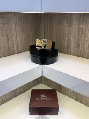 Burberr London Reversible Belt ( With Original box )