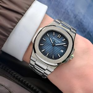 Patek__Nautilus Quartz silver blue