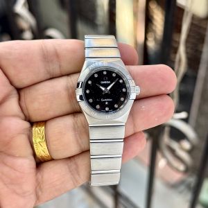 Omeeg_a Constellation silver Black 
