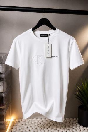Calvi Klei_n Embossed Premium T-Shirts  1306