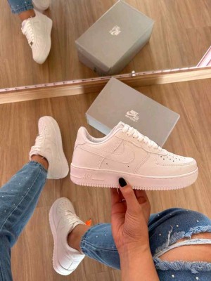 Nik.e Airforce 1 Low Triple White With Accessories 473