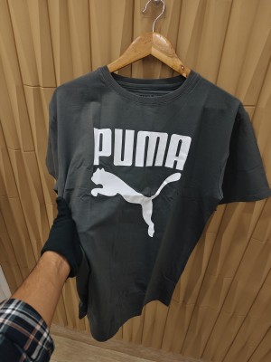 round neck tshirt half dark grey