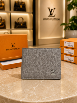 Loui Vuitton Plain Grey (03)