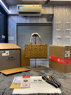 FIELD TOTE WITH DOUBLE BOX AND DUST BAG PREMIUM QUALITY 6446