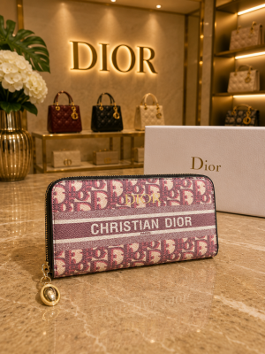 Christian Dio Womens Wallet (120)