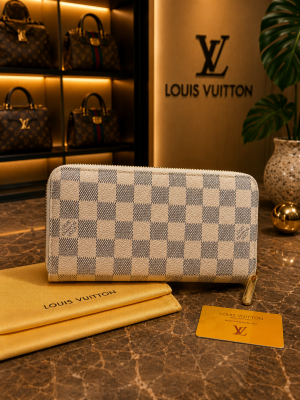 Louiis Vuitton Wallet White Chex (115)