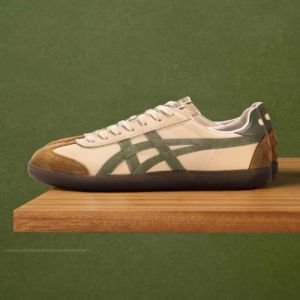 Onitsukka Tiger Tokuten Beige grass green