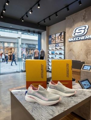 SLIP INS MAX CUSHIONING SUSPENSION women fix rate i8