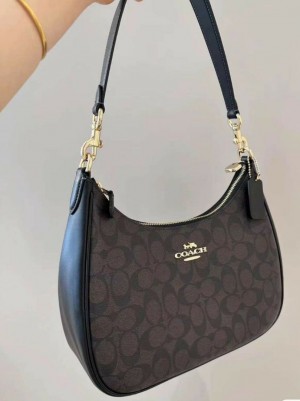 Coaach_hobo sling bag premium quality with box